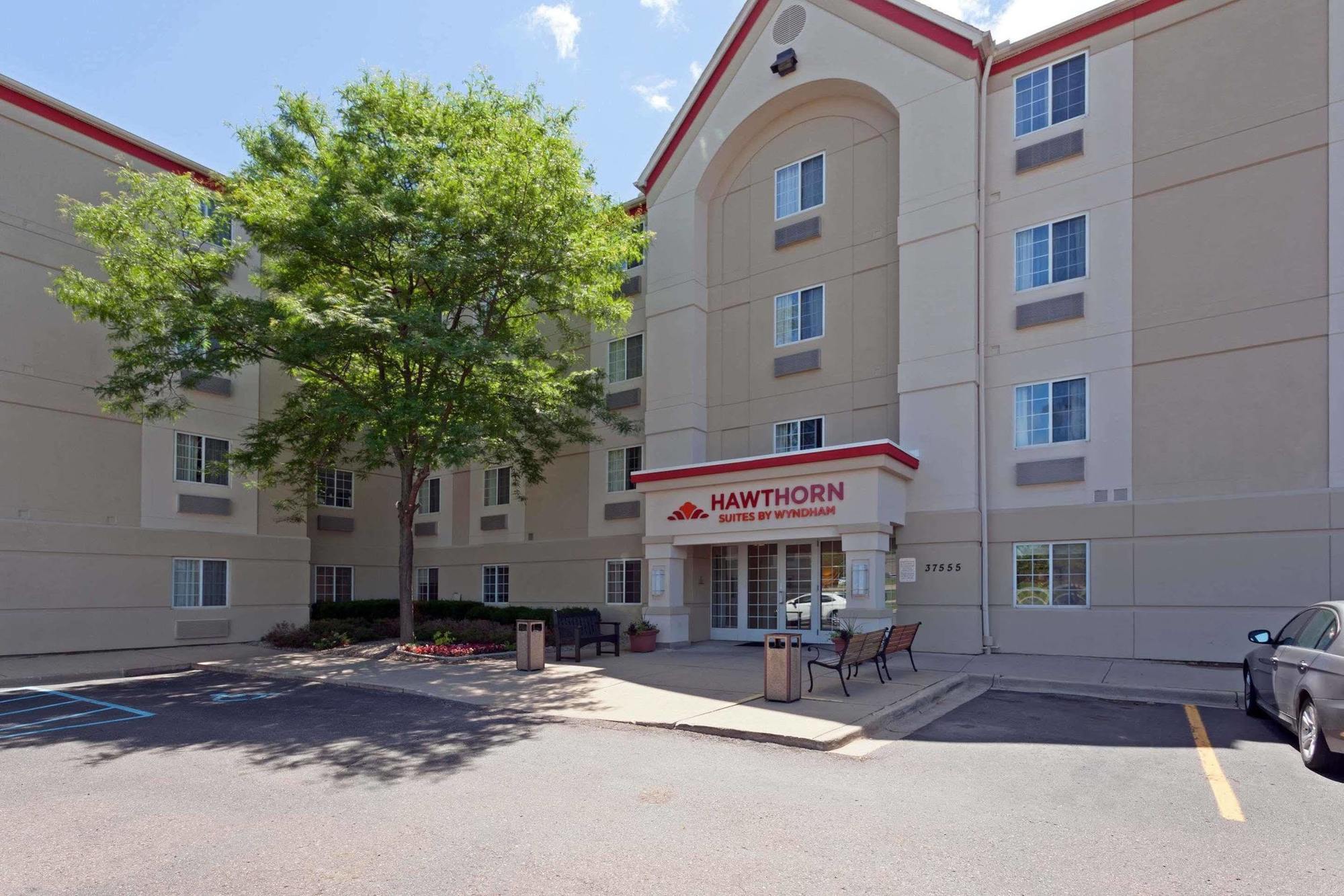 Mainstay Suites Detroit Farmington Hills Eksteriør billede